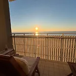 Scenografico Fronte Mare, 5 Piano Con Terrazzo E P Privato *