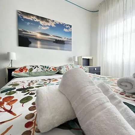 Scenografico Fronte Mare, 5 Piano Con Terrazzo E P Privato Lägenhet *