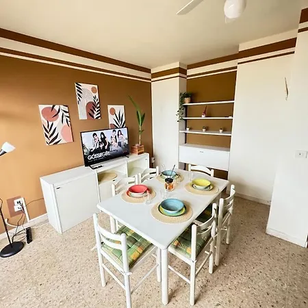 Fronte Mare Con Terrazzo E Parcheggio Privato Daire