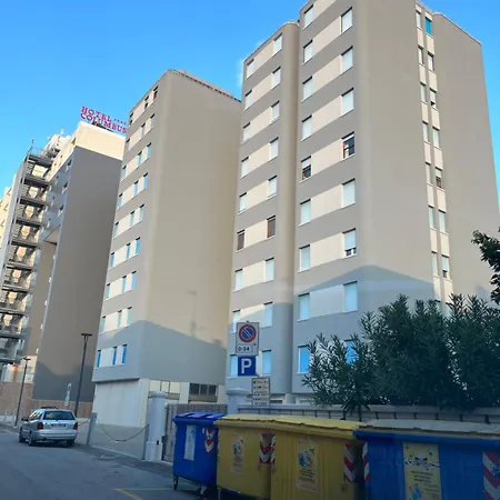 Apartment Scenografico Fronte Mare, 5 Piano Con Terrazzo E P Privato